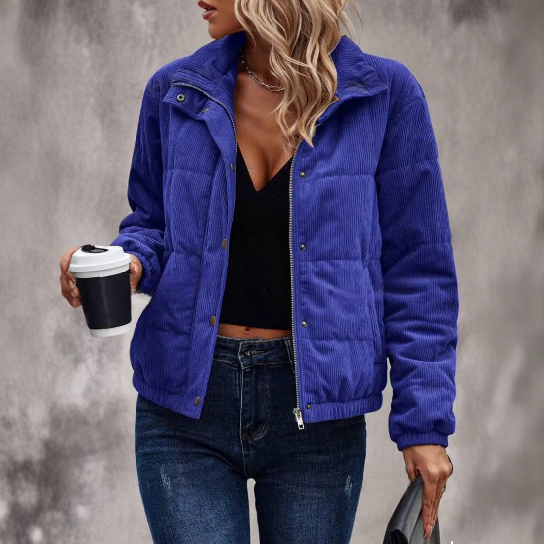 Cozy Jacket – Warmth and Style for Everyday