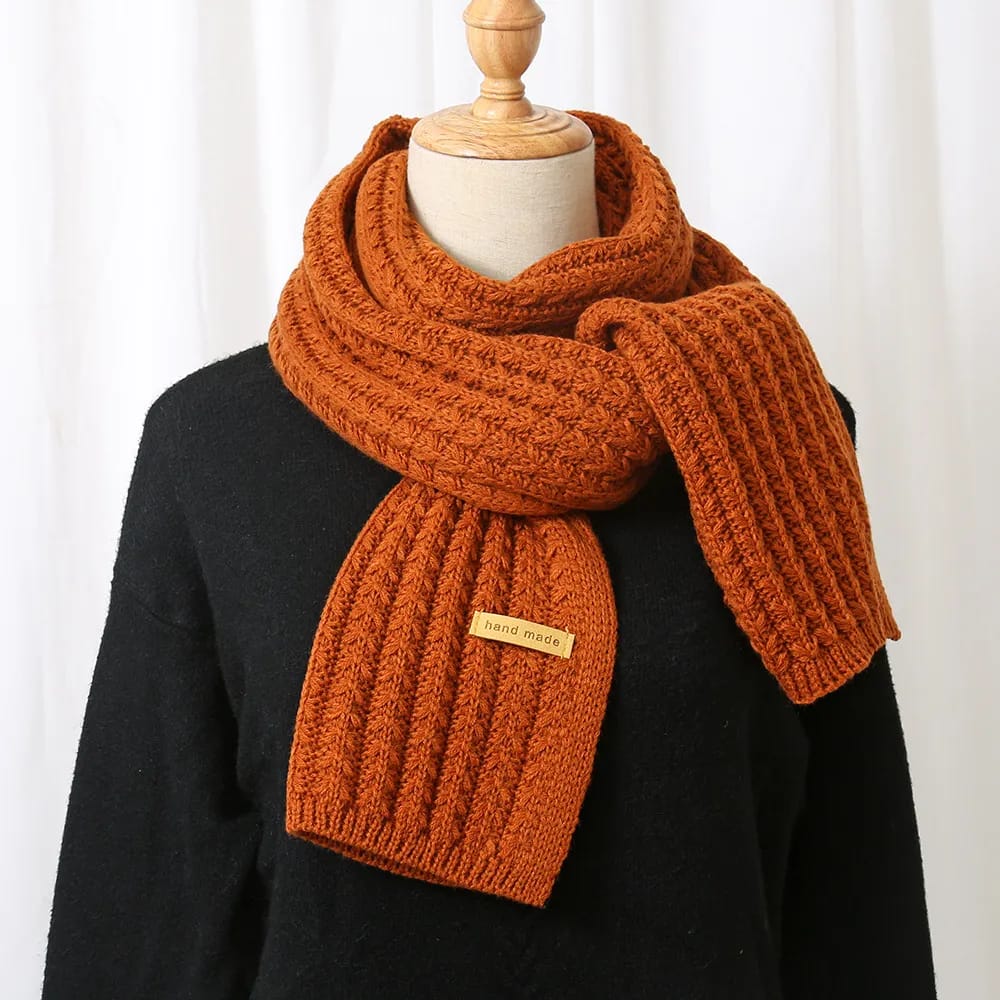 ELYNA – ELEGANT WINTER SCARF