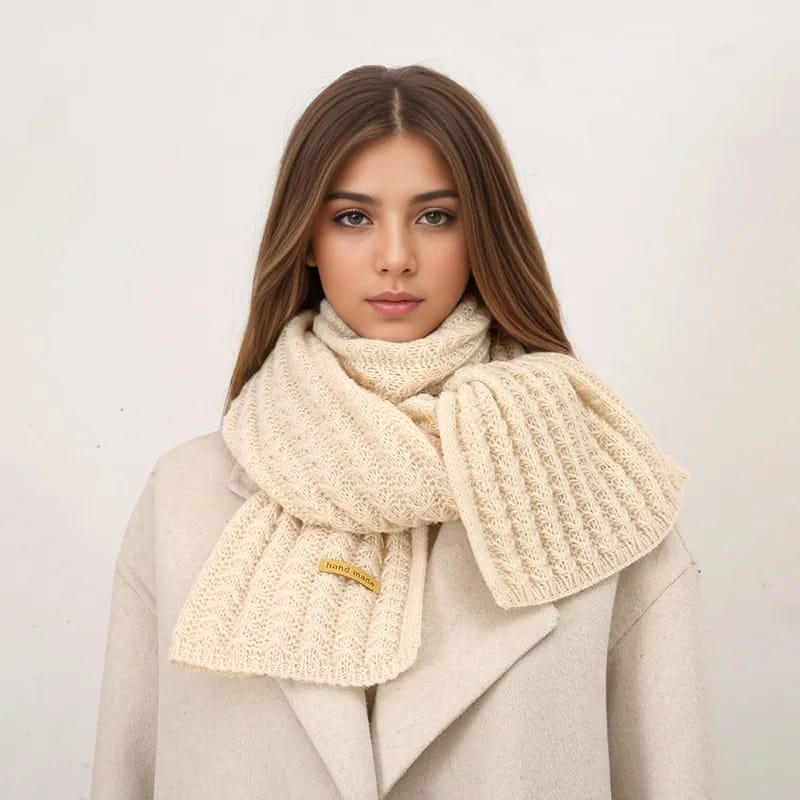 ELYNA – ELEGANT WINTER SCARF
