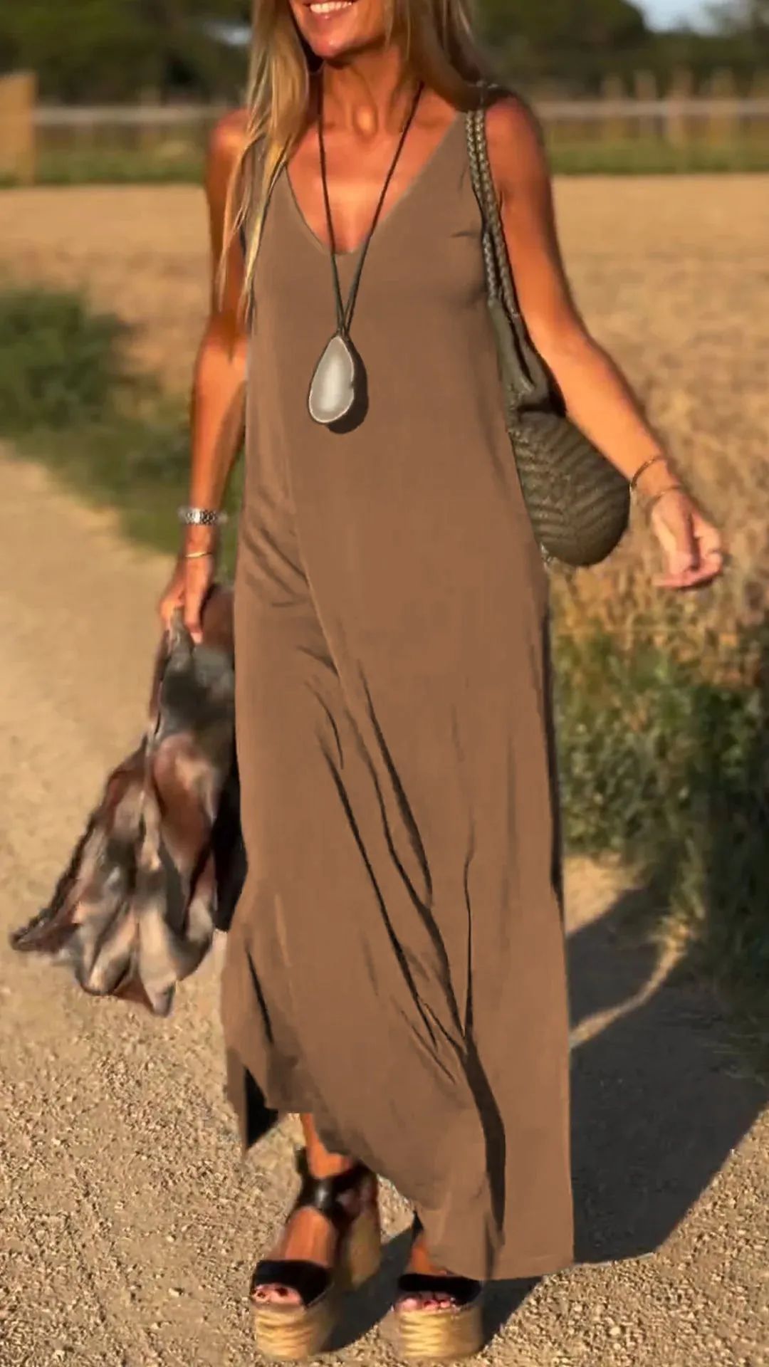 Elegant V-Neck Spaghetti Strap Dress