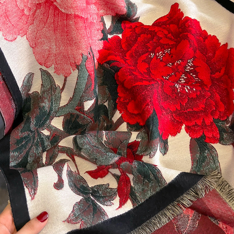 Chic & Cozy Retro Floral Cashmere Scarf – Stay Stylishly Warm