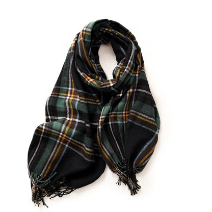 PLAIDA SCARF – THE PERFECT BLEND OF STYLE AND COMFORT