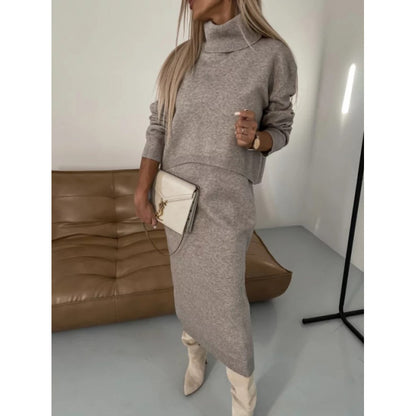 Elegant Two-Piece Knitwear Ensemble