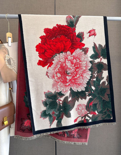 Chic & Cozy Retro Floral Cashmere Scarf – Stay Stylishly Warm